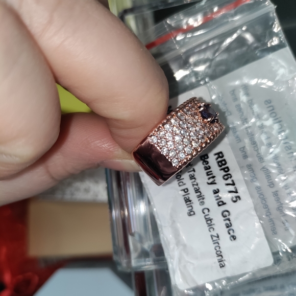 Size 8 BP Ring with Light Tanzanite and Rose Gold Plating - Picture 2 of 5